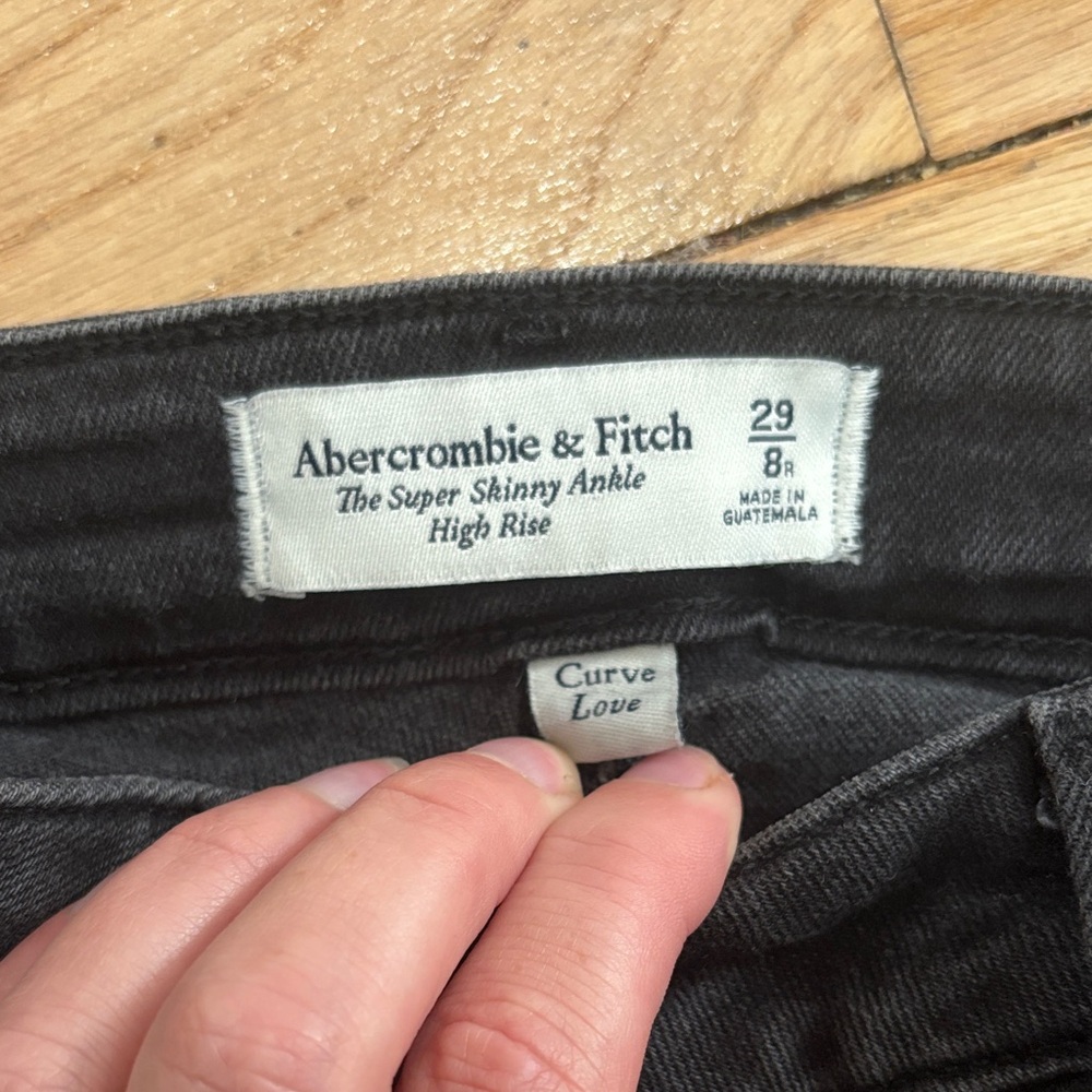 Abercrombie & Fitch Jeans - Picture 2 of 4